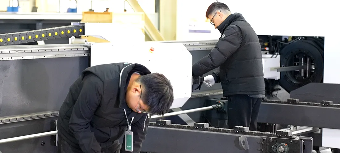 Cara Mengekalkan Mesin Pemotongan Laser - aoreraser (3).webp